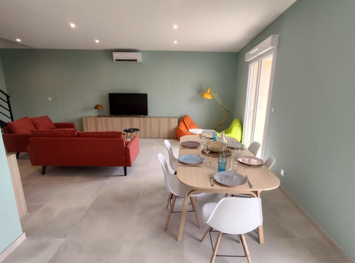 Colormix 3 Etoiles - 95M2 Plein Centre - Ensoleille Climatise Apartment Meze Exterior photo