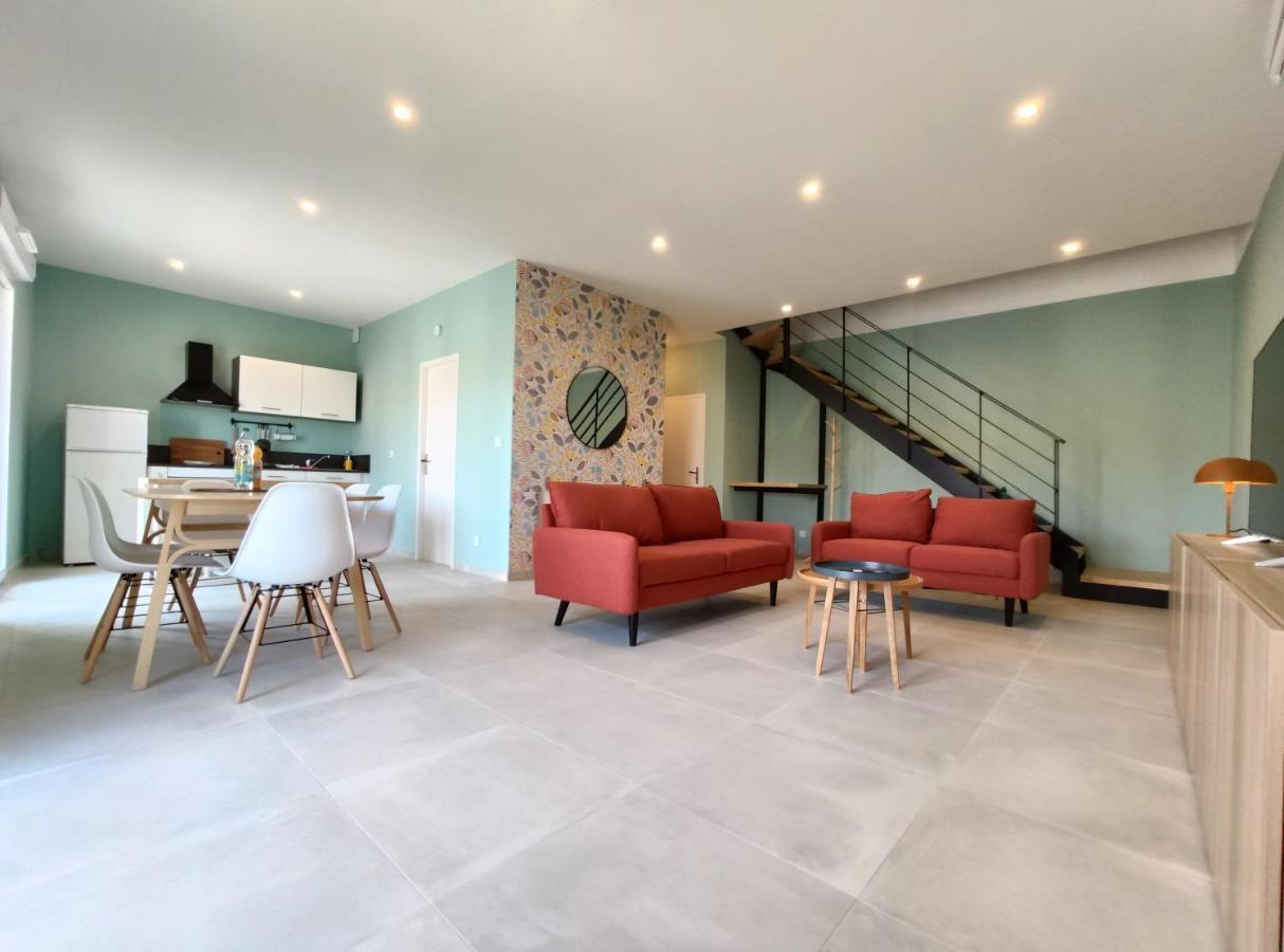 Colormix 3 Etoiles - 95M2 Plein Centre - Ensoleille Climatise Apartment Meze Exterior photo